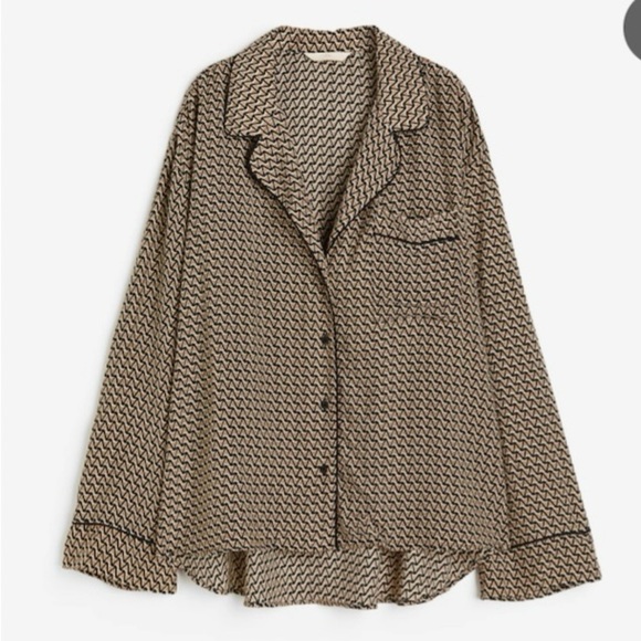 H&M Patterned Button Down Shirt Beige Black - Picture 2 of 6